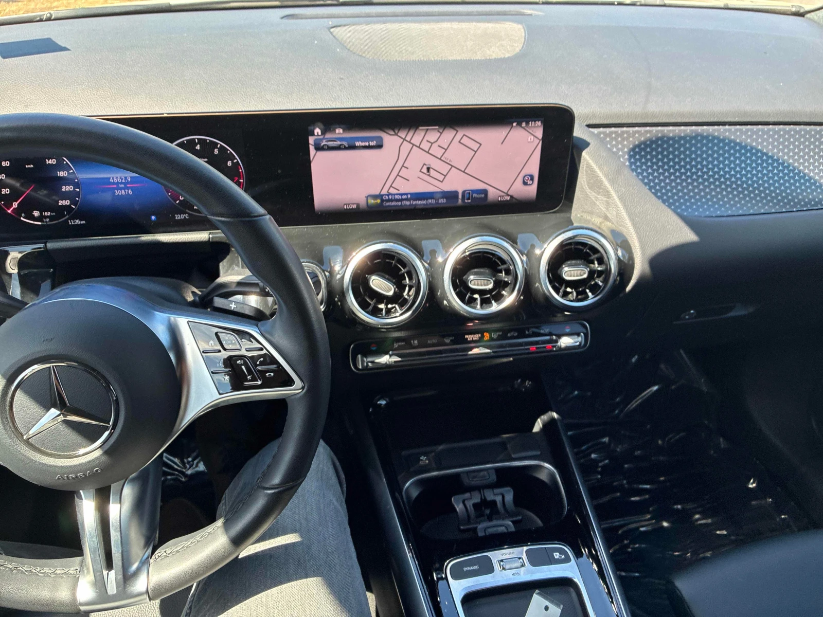 Mercedes-Benz GLA 250  DISTRONIC / 360 / MEMORY / АВТОКРЕДИТ, снимка 8 - Автомобили и джипове - 56023190