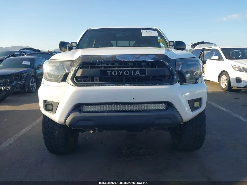 Toyota Tacoma 4.0l Prerunner V6, снимка 13 - Автомобили и джипове - 56041649