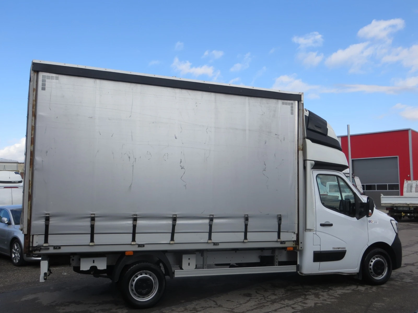 Renault Master 2,3 DCI Euro VIc БОРДОВИ - изображение 5