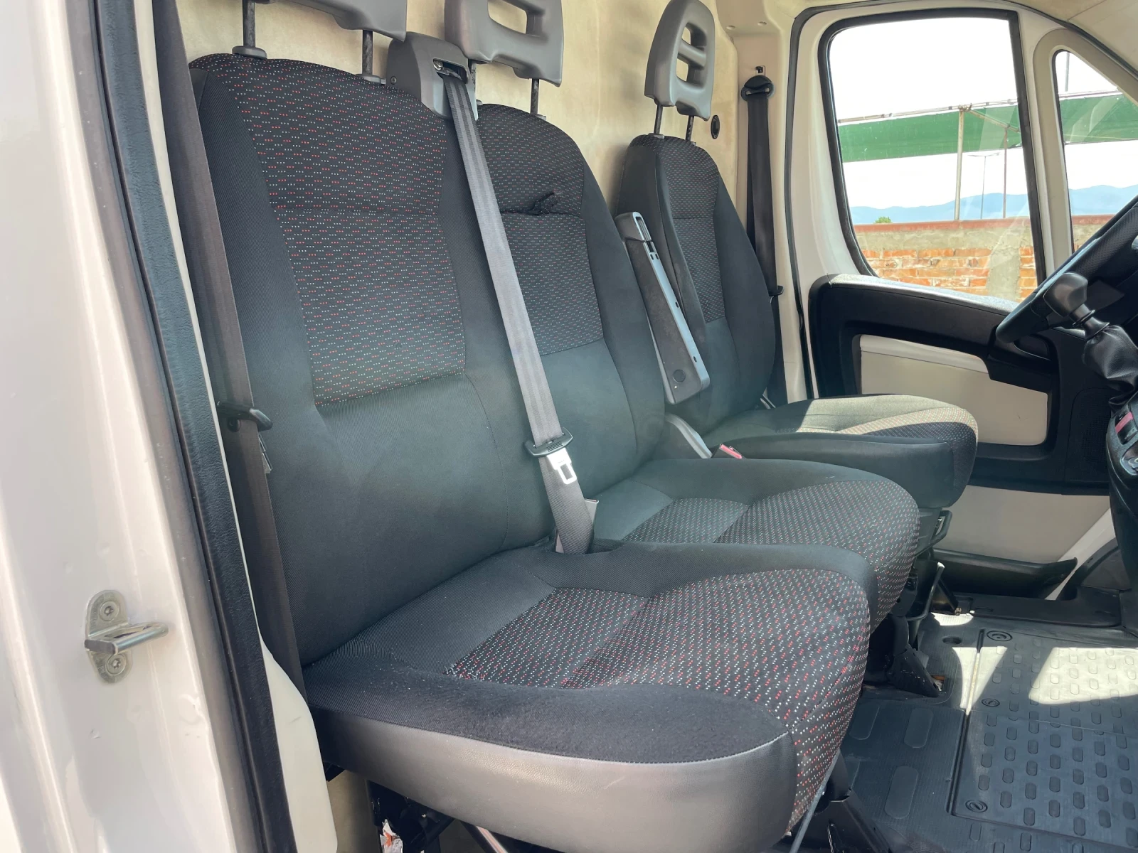Citroen Jumper 2.2HDI - изображение 10