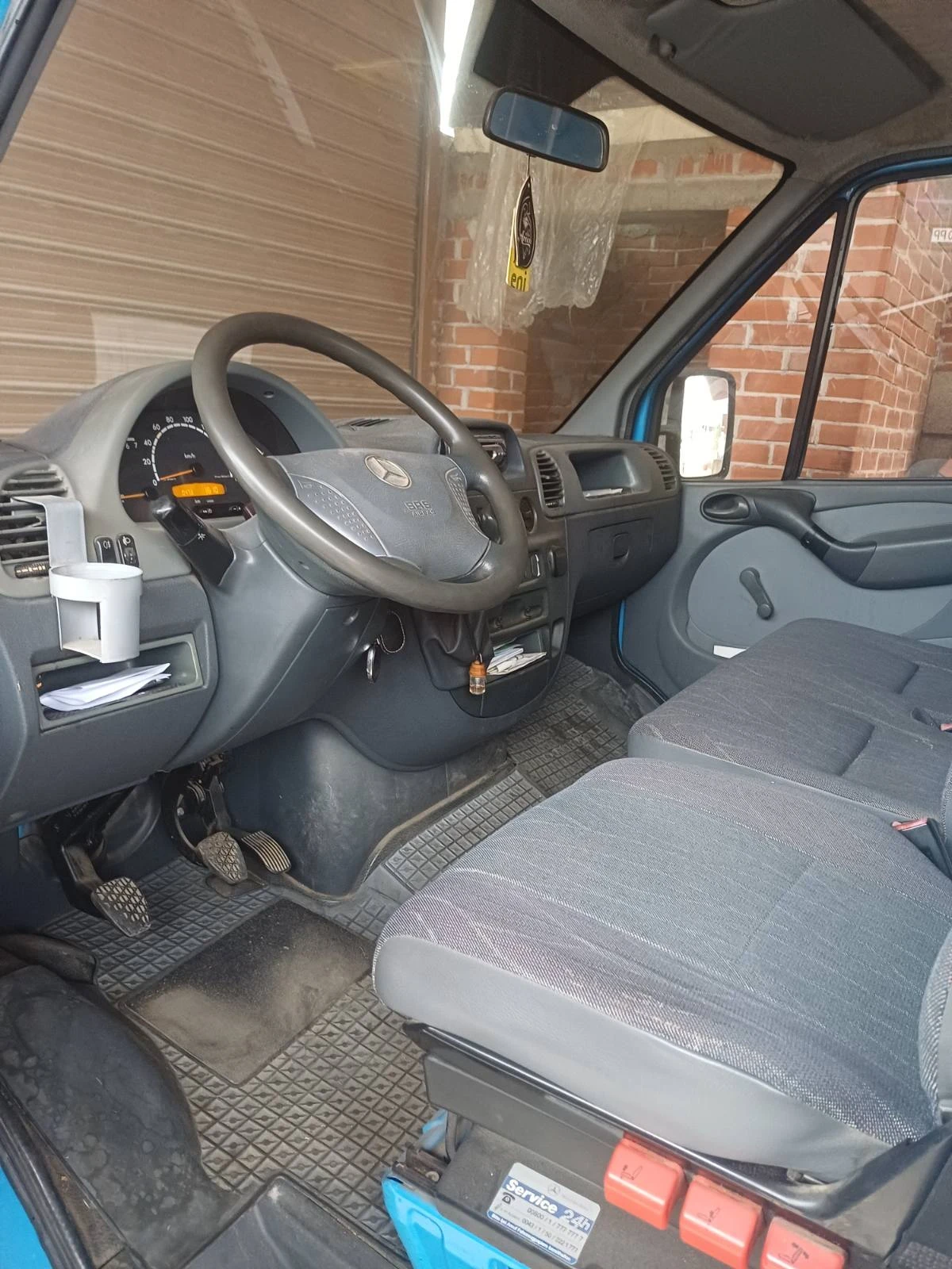 Mercedes-Benz Sprinter 211