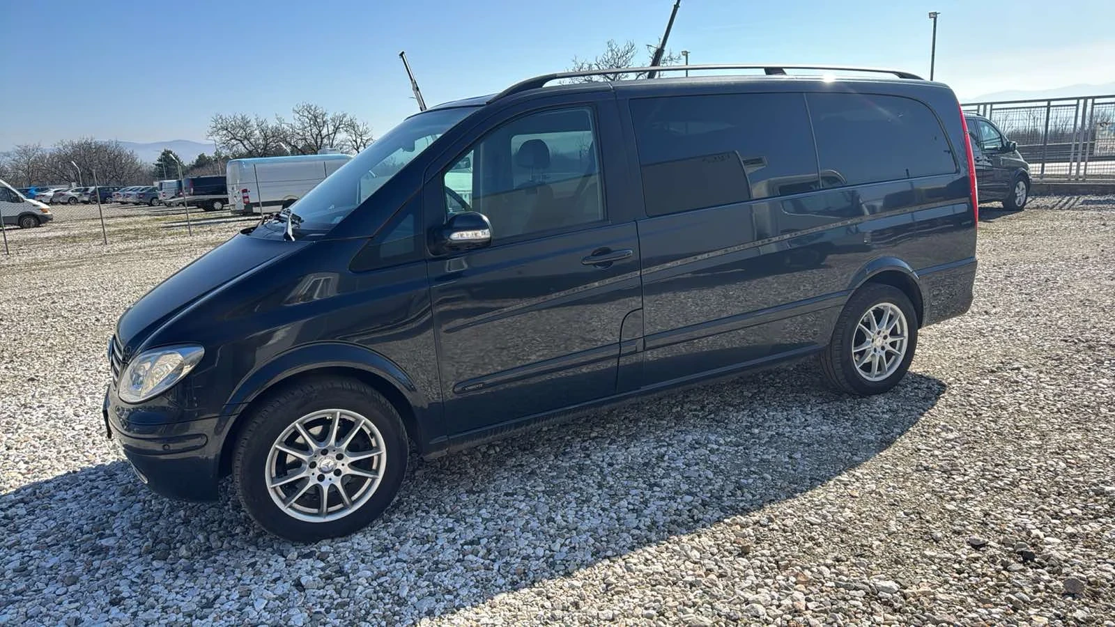 Mercedes-Benz Viano Пътнически 2, 2CDi..150кс, снимка 2 - Бусове и автобуси - 55315204