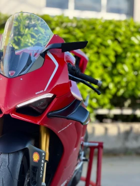 Ducati Panigale V4S, снимка 10