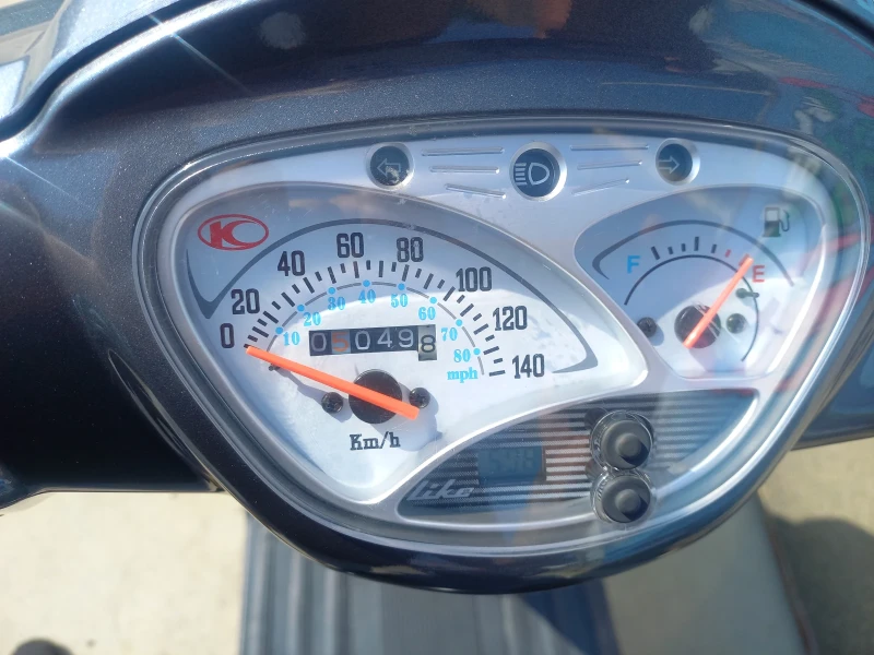Kymco Like 125, снимка 8 - Мотоциклети и мототехника - 50733984