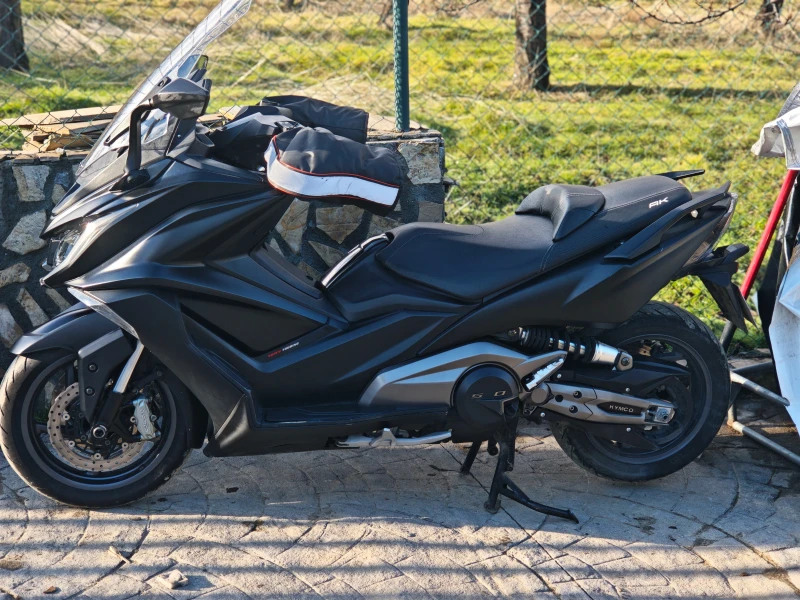 Kymco AK 550
