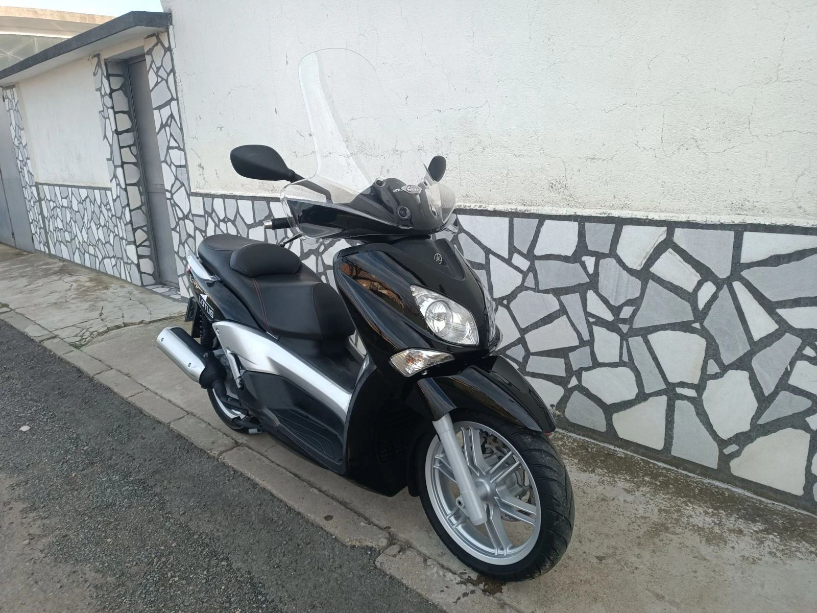 Yamaha X-City 125i - изображение 2