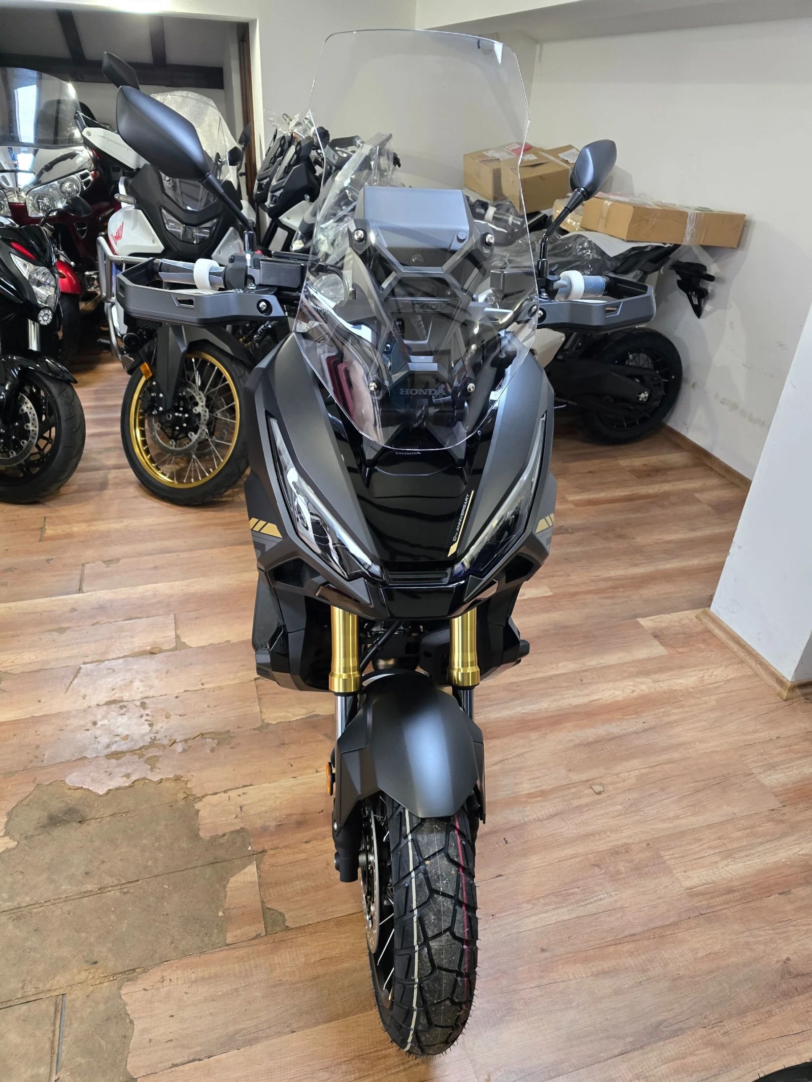 Honda X-ADV 750 2027 10th Anniversary ������� � ����� | Mobile.bg � ����������� 14