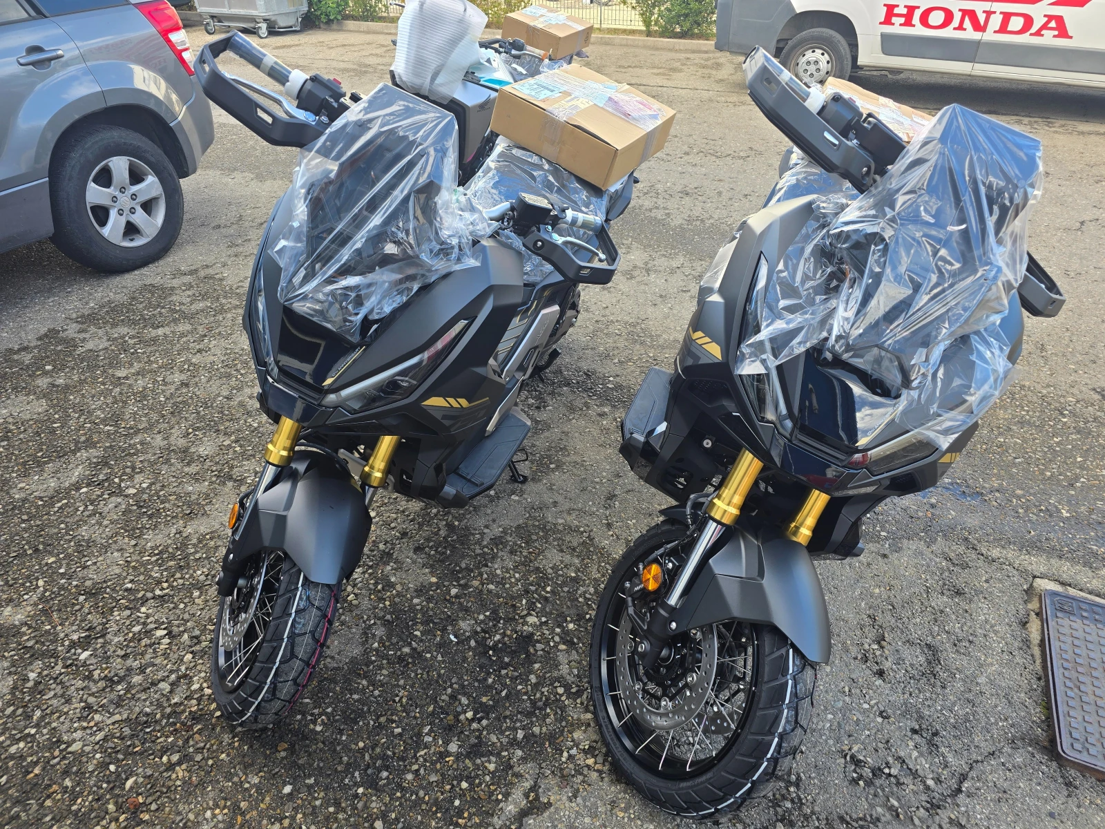 Honda X-ADV 750 2027 10th Anniversary ������� � ����� | Mobile.bg � ����������� 16