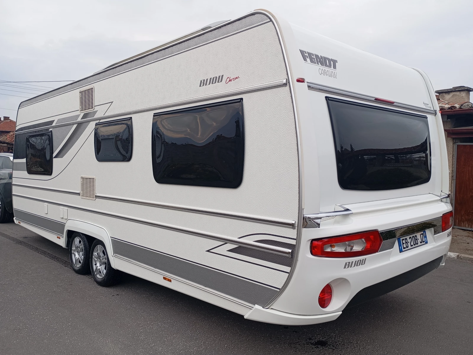 Каравана Fendt NEW MODEL* LUXURY  - изображение 7