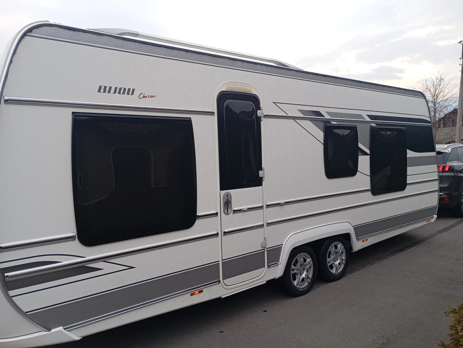 Каравана Fendt NEW MODEL* LUXURY  - изображение 6