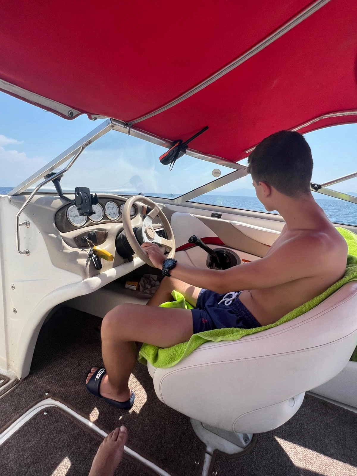   Seaswirl 210 | Mobile.bg   11