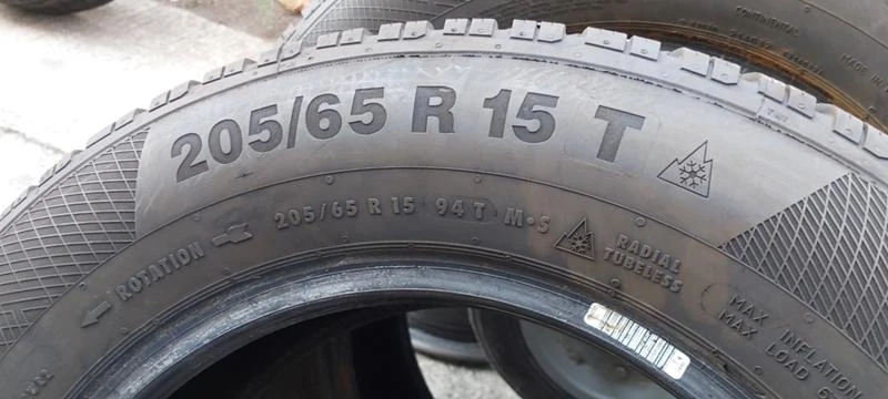 Гуми Зимни 205/65R15, снимка 6 - Гуми и джанти - 30582490