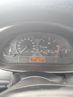 BMW 320, снимка 8