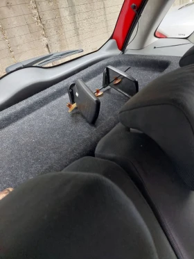 Suzuki SX4 Десен волан, снимка 8