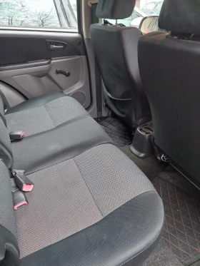 Suzuki SX4 Десен волан, снимка 9