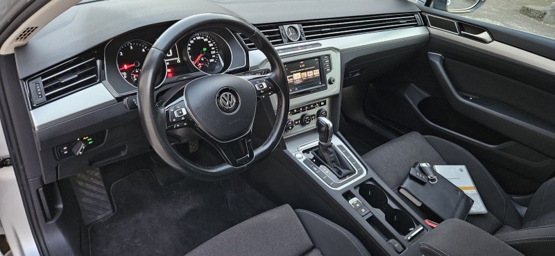 VW Passat 2.0TDI LED DSG GERMANY , снимка 10 - Автомобили и джипове - 45830815