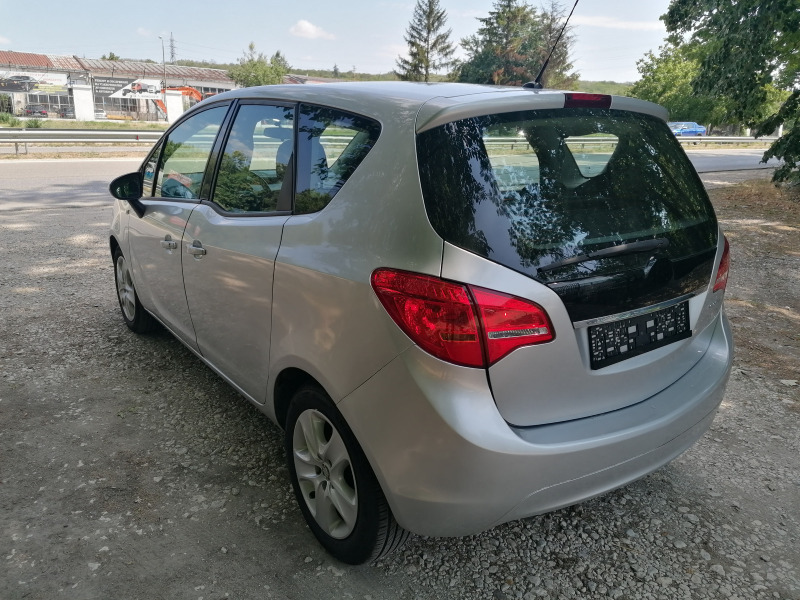 Opel Meriva 1.6CDTi euro 6, снимка 5 - Автомобили и джипове - 46702435