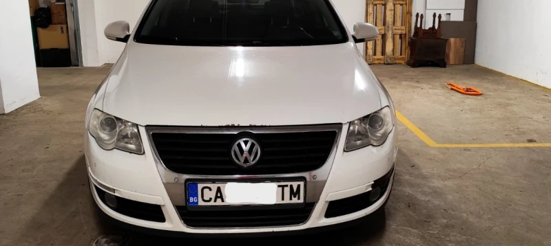 VW Passat 2.0 TDI, снимка 2 - Автомобили и джипове - 48043948