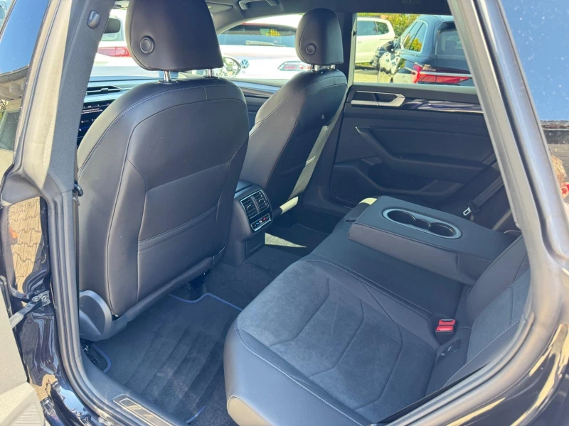 VW Arteon R SHOOTING BRAKE 4-MOTION LED CAMERA IQ.DRIVE, снимка 12 - Автомобили и джипове - 51508823