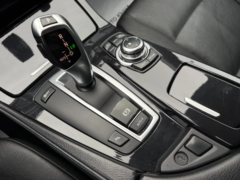 BMW 523 3.0i 204 к.с. , снимка 11 - Автомобили и джипове - 51987449