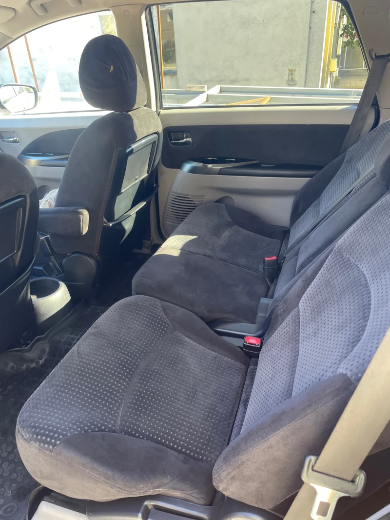 Mitsubishi Grandis, снимка 5 - Автомобили и джипове - 52264402