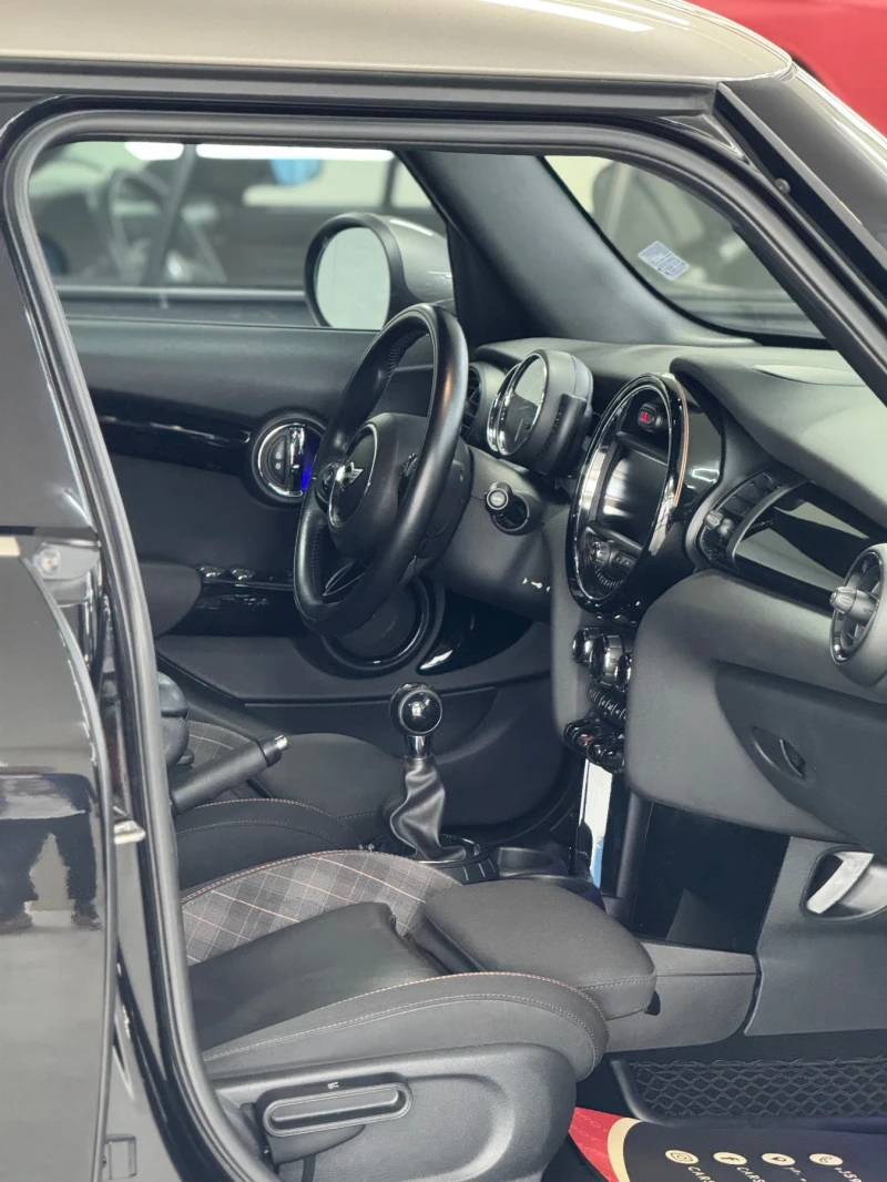 Mini Cooper  7 EDITION  1.5 D , снимка 8 - Автомобили и джипове - 52590087