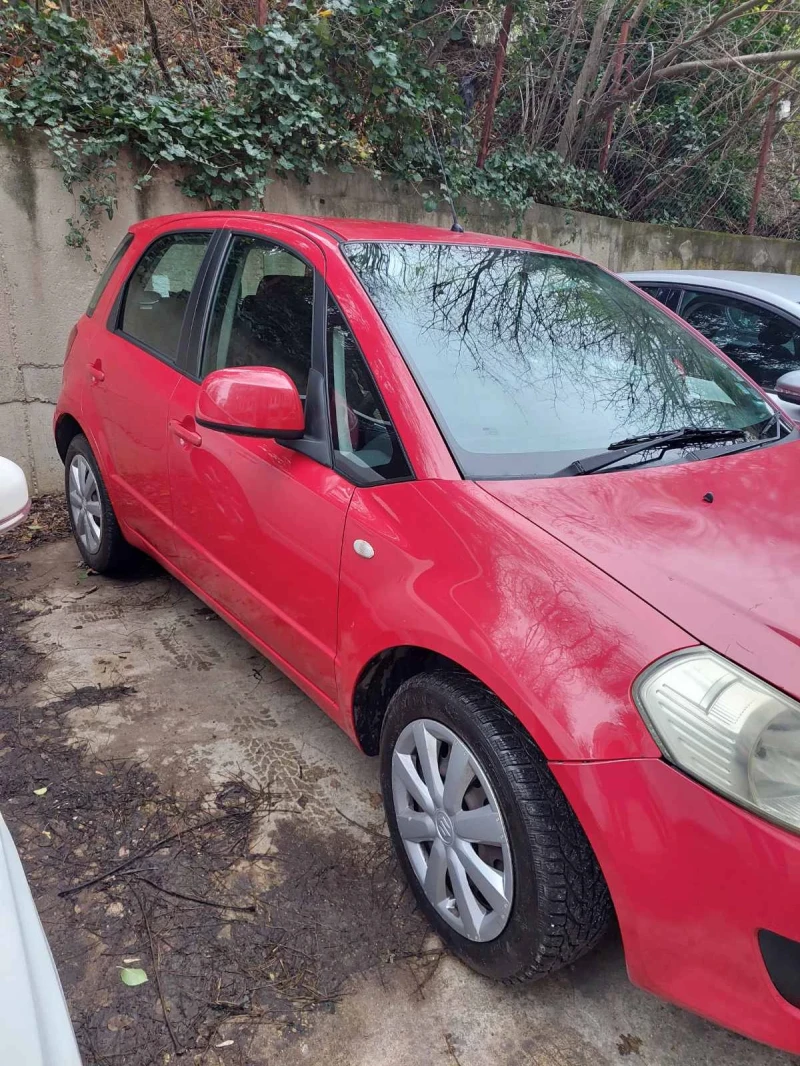 Suzuki SX4 Десен волан, снимка 2 - Автомобили и джипове - 52677451