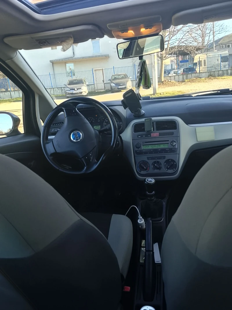 Fiat Punto, снимка 3 - Автомобили и джипове - 52870044