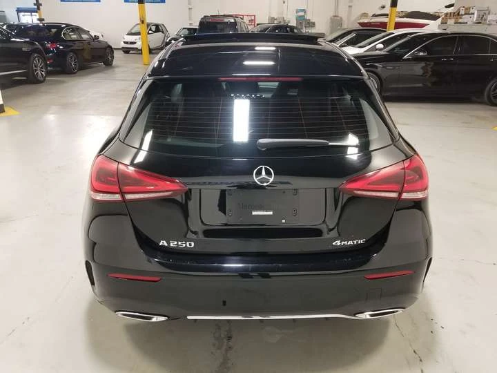 Mercedes-Benz A 250 ACCIDENT-FREE| NAVIGATION| LEATHER| SUNROOF| BACK-, снимка 5 - Автомобили и джипове - 54080854