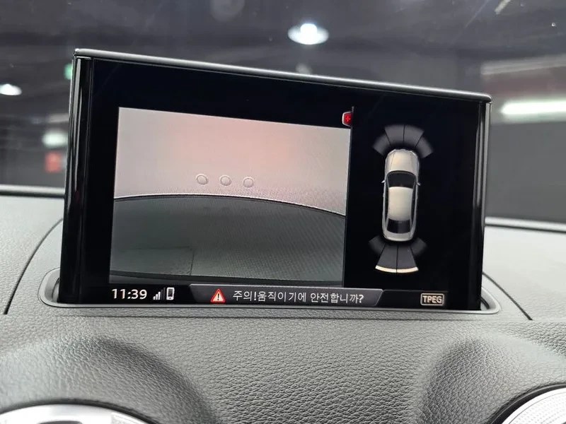 Audi A3 A3 40 Tfsi 8V, снимка 15 - Автомобили и джипове - 54989506