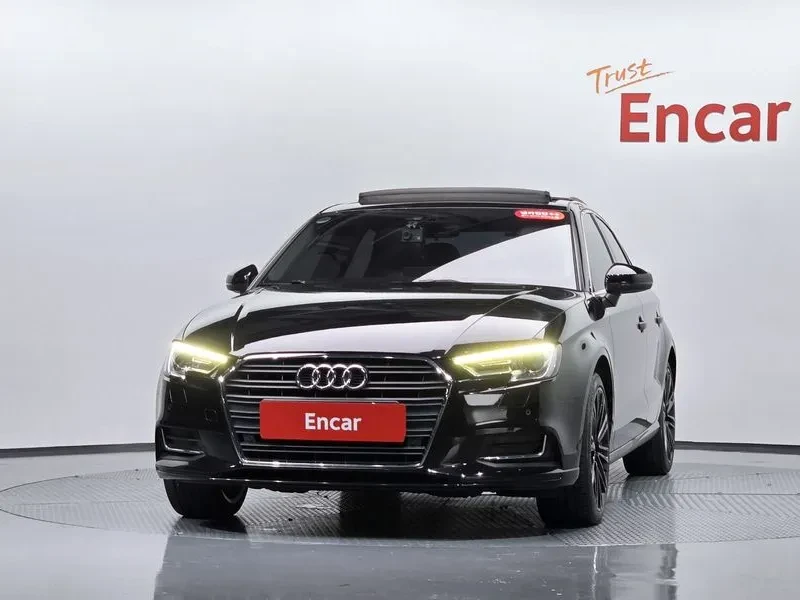 Audi A3 A3 40 Tfsi 8V, снимка 2 - Автомобили и джипове - 54989506