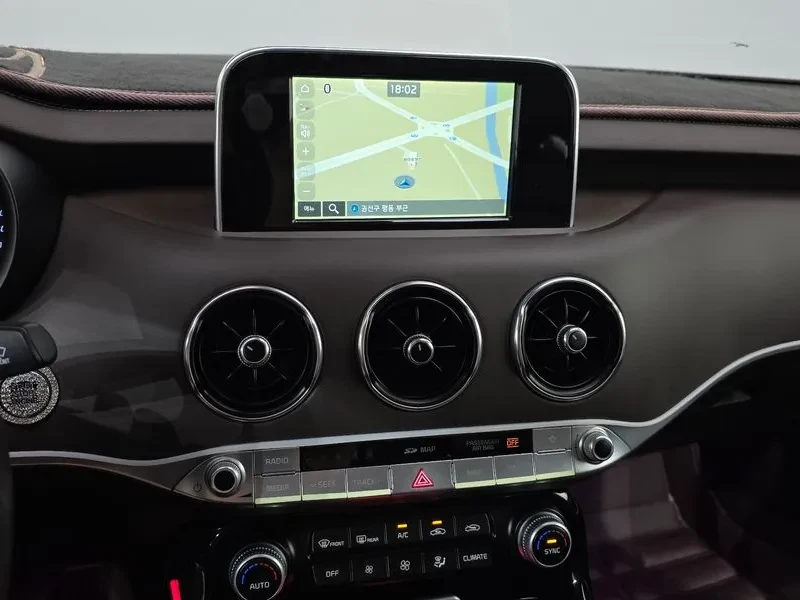 Kia Stinger 2.2 Diesel 2Wd Platinum, снимка 15 - Автомобили и джипове - 56356915