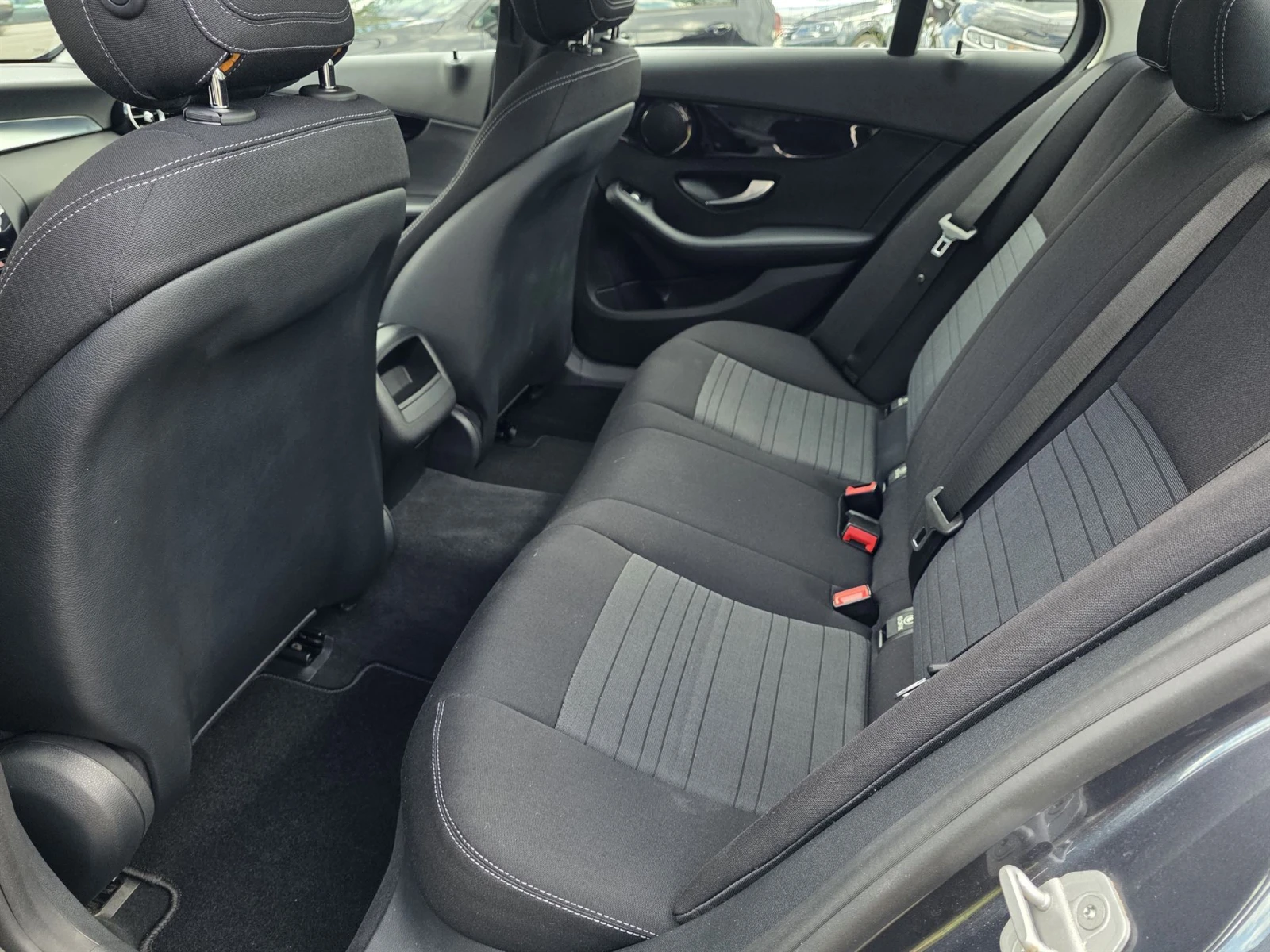 Mercedes-Benz C 200 d BlueTEC | Mobile.bg   16