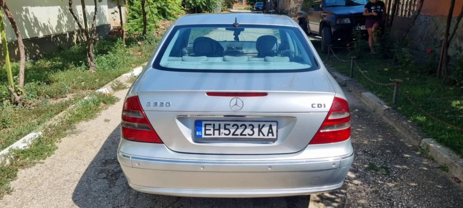 Mercedes-Benz E 320 V6-7Gtronic - изображение 6