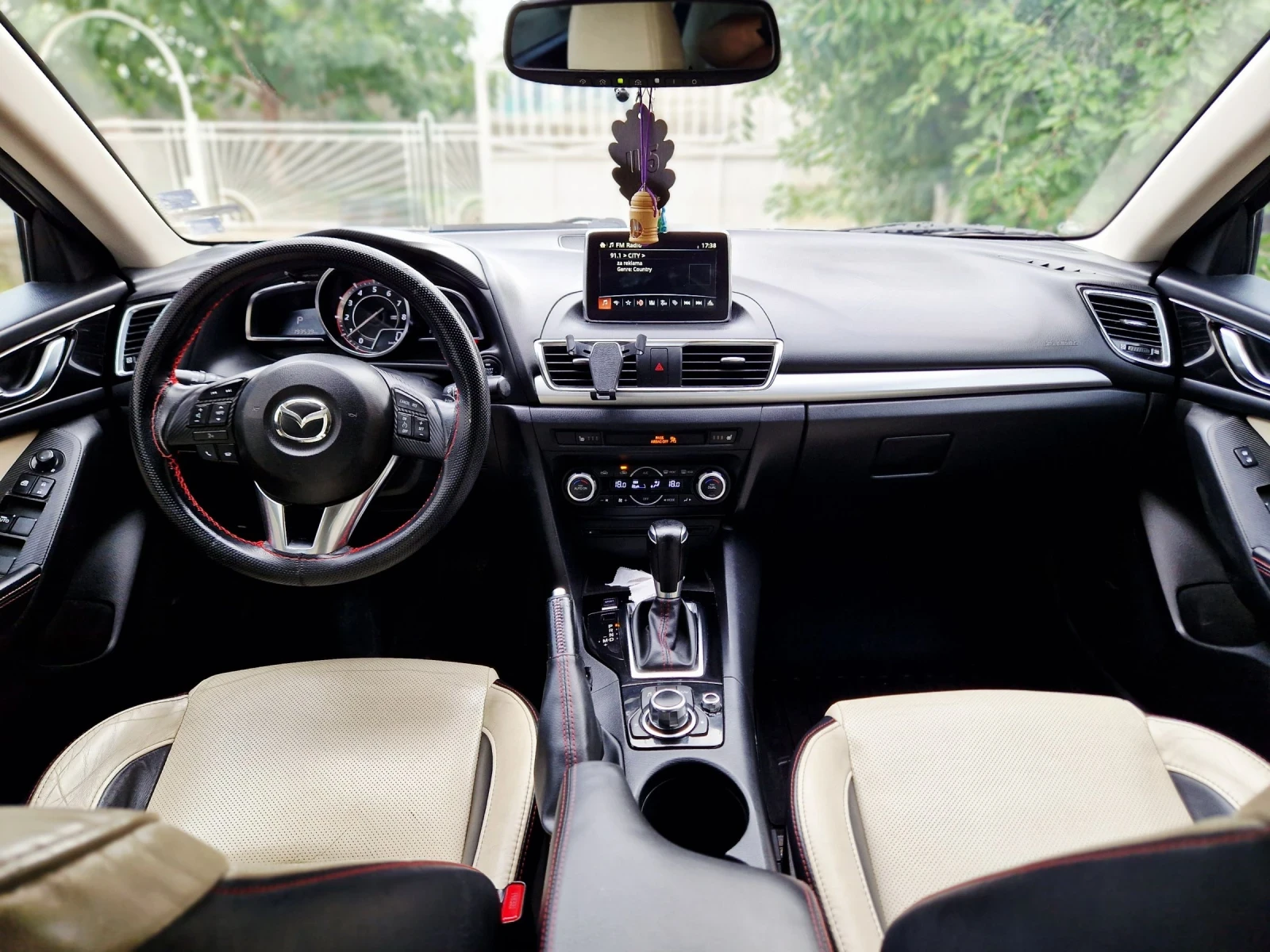 Mazda 3 GT 2.5 /Кожа/HUD/Стартер от разстояние  - изображение 4