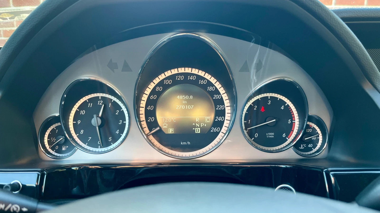 Mercedes-Benz E 350 AMG  |  |   | Mobile.bg   10