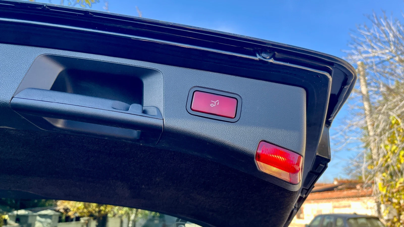 Mercedes-Benz E 350 AMG  |  |   | Mobile.bg   16