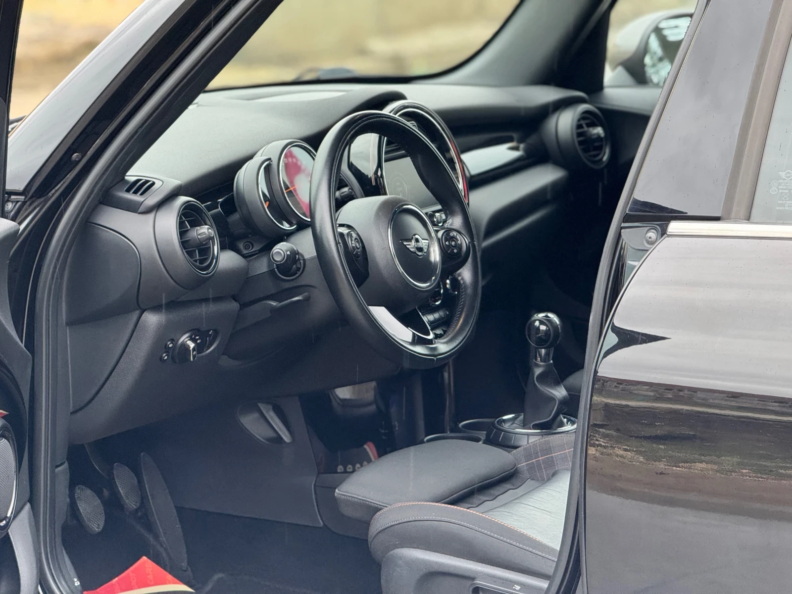 Mini Cooper  7 EDITION  1.5 D  - изображение 9