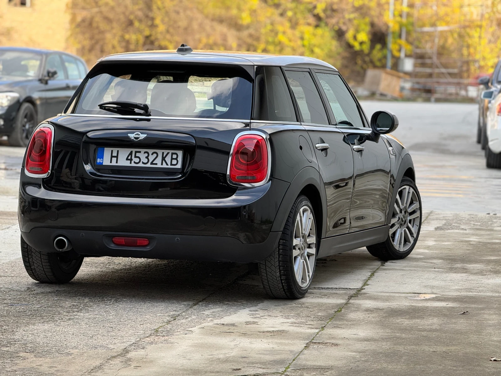 Mini Cooper  7 EDITION  1.5 D  - изображение 6