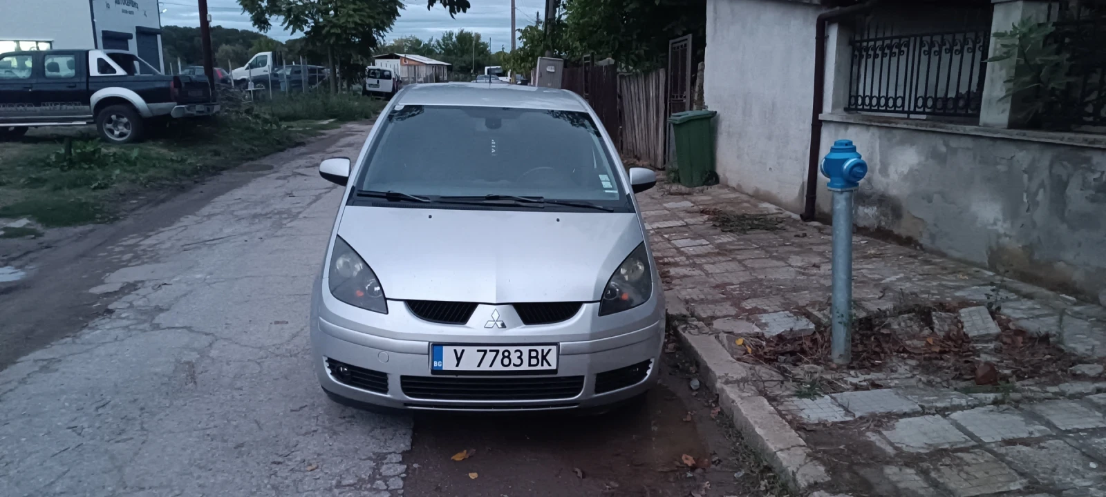 Mitsubishi Colt 1, 3 - изображение 2