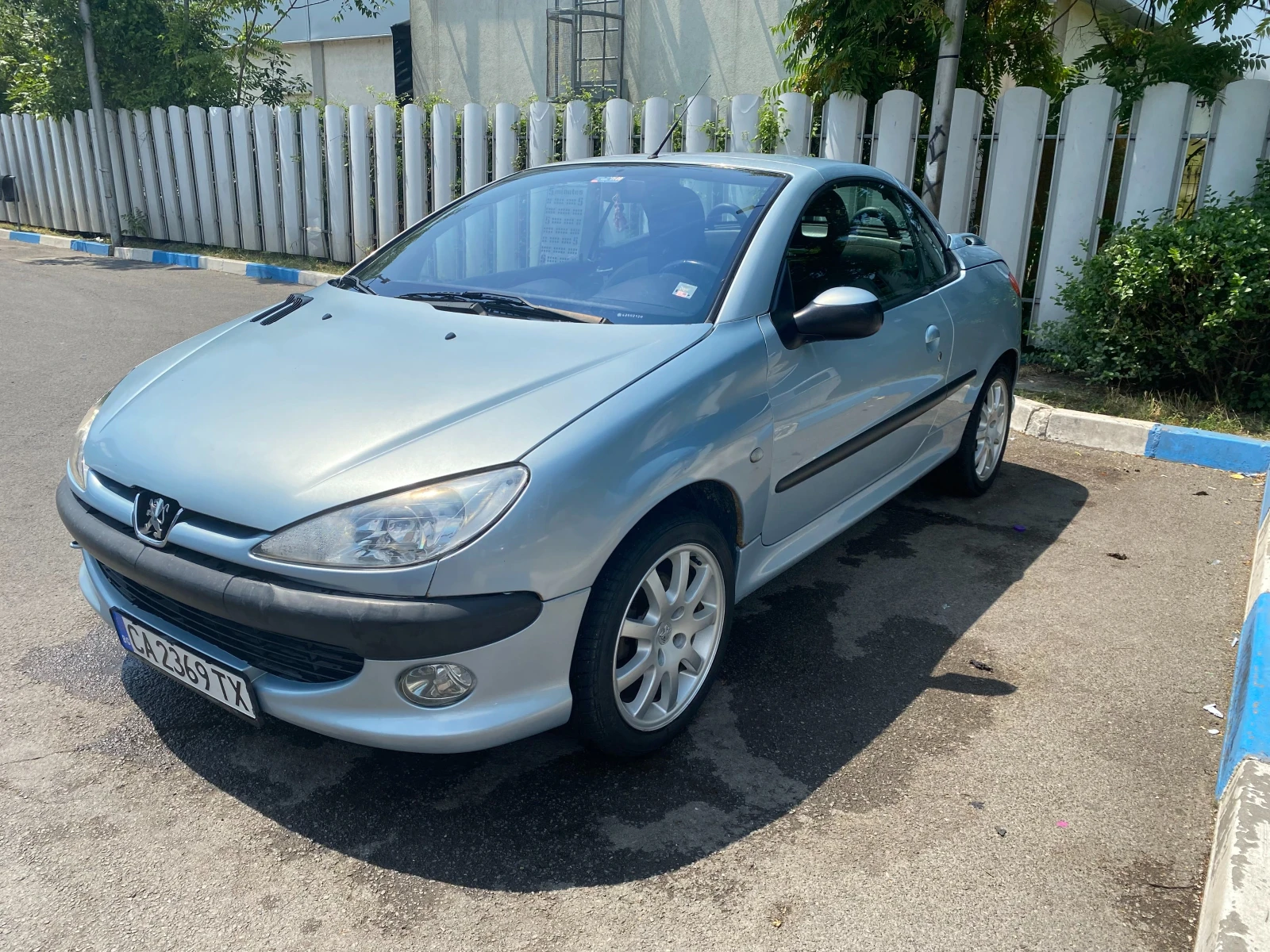 Peugeot 206 cc, снимка 3 - Автомобили и джипове - 53967207
