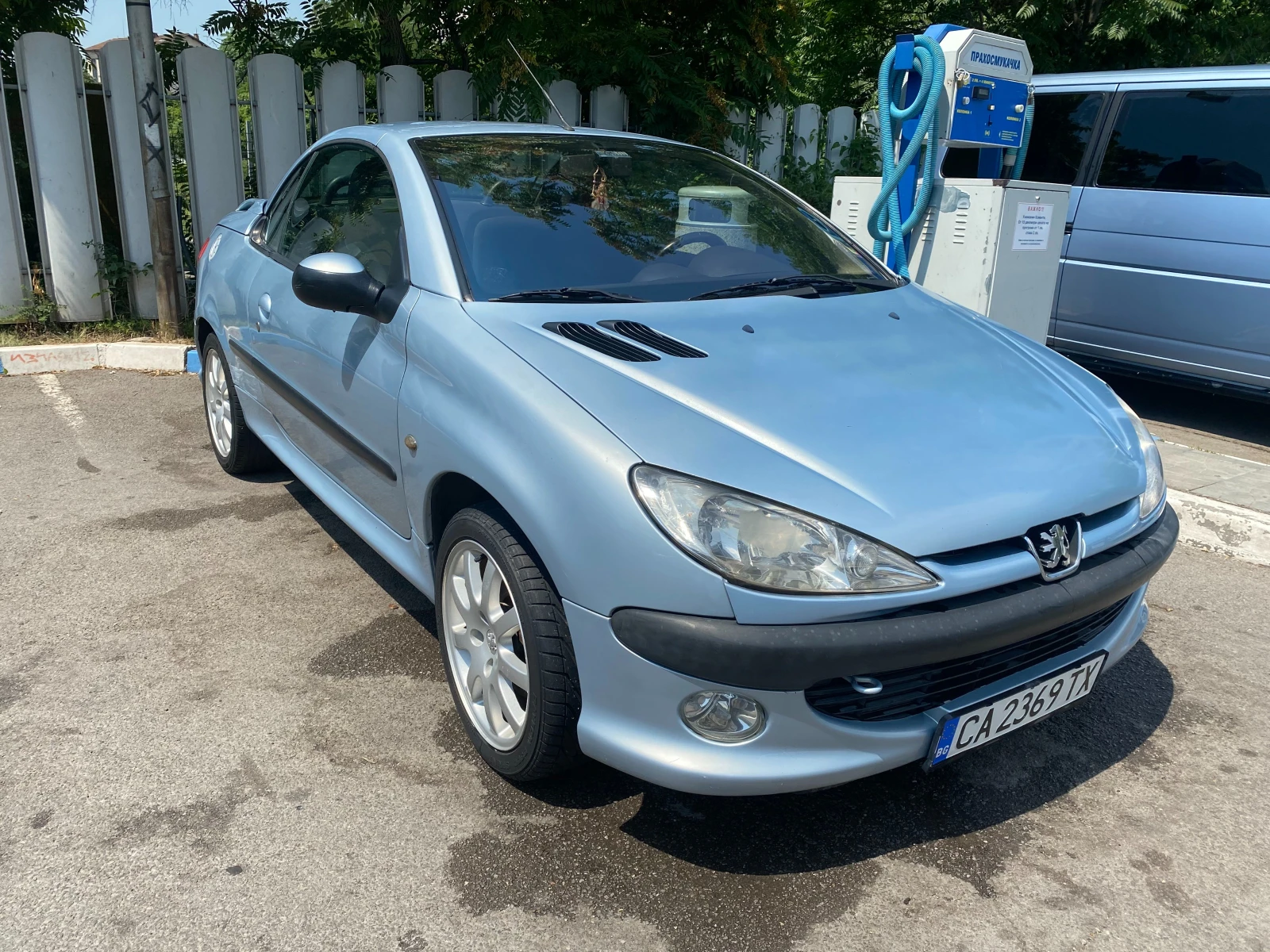 Peugeot 206 cc, снимка 5 - Автомобили и джипове - 53967207