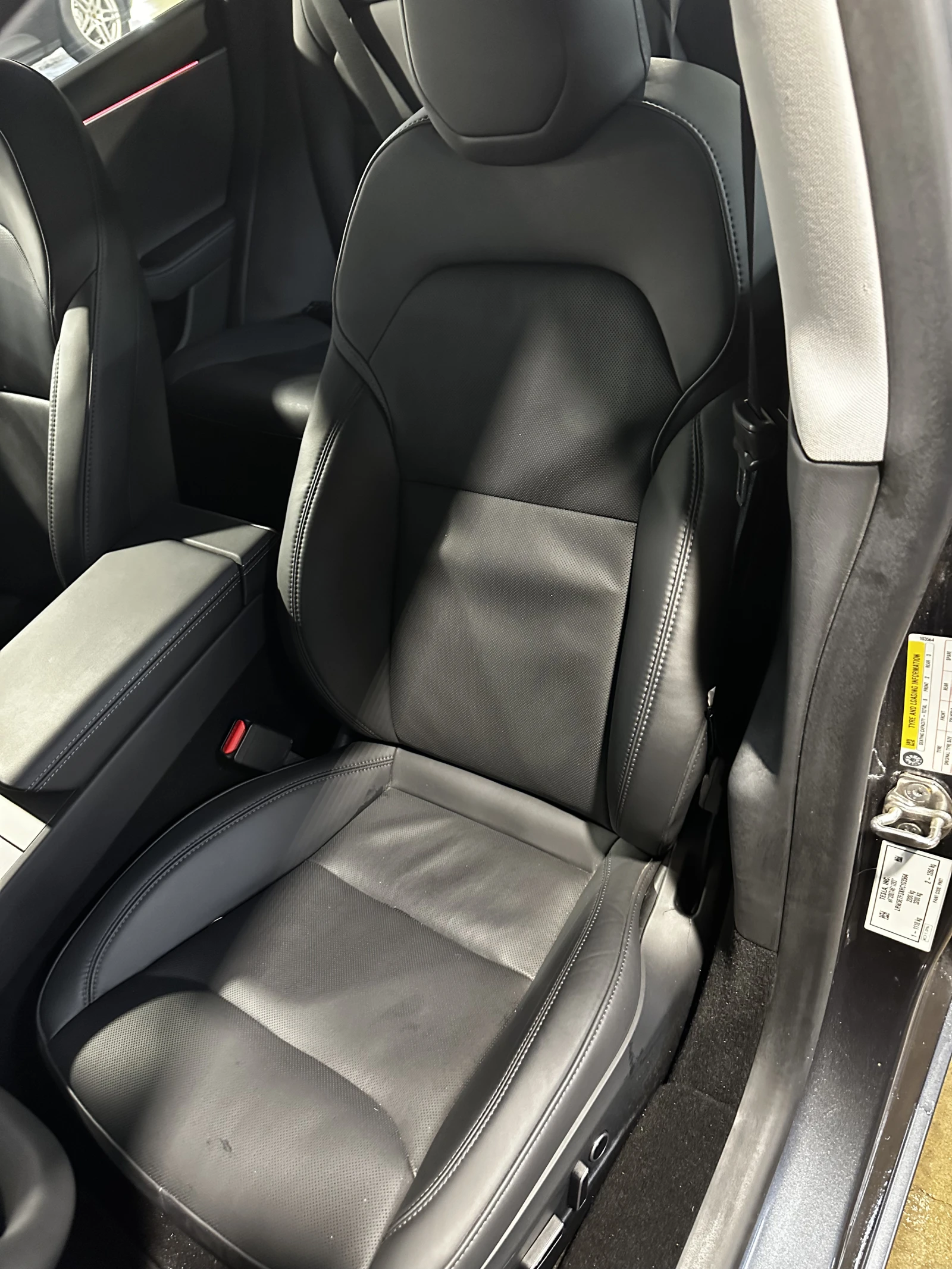 Tesla Model 3 LFP, снимка 6 - Автомобили и джипове - 54058835