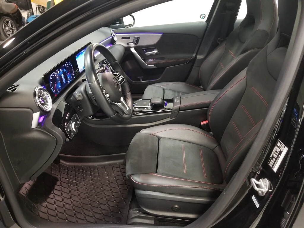 Mercedes-Benz A 250 ACCIDENT-FREE| NAVIGATION| LEATHER| SUNROOF| BACK-, снимка 9 - Автомобили и джипове - 54080854