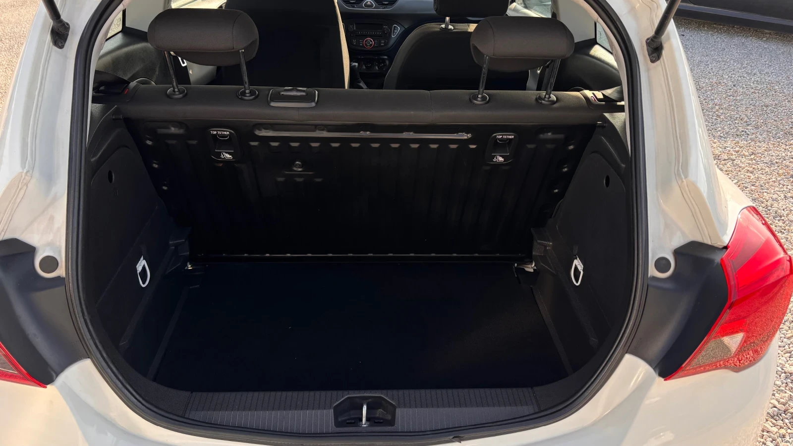 Opel Corsa Нов внос от Германия 46, 000 км., снимка 10 - Автомобили и джипове - 54194256