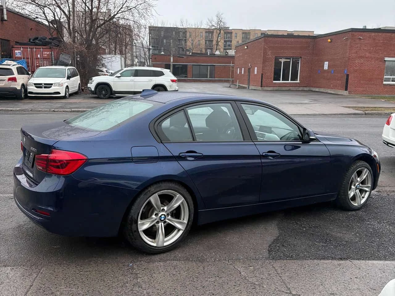 BMW 330 i xDrive/��������/�������/����� ���� � ������ | Mobile.bg � ����������� 4