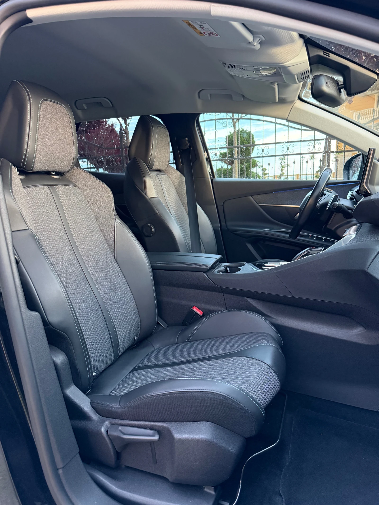 Peugeot 3008 Peugeot 3008 1.5 BlueHDi, снимка 10 - Автомобили и джипове - 54889399