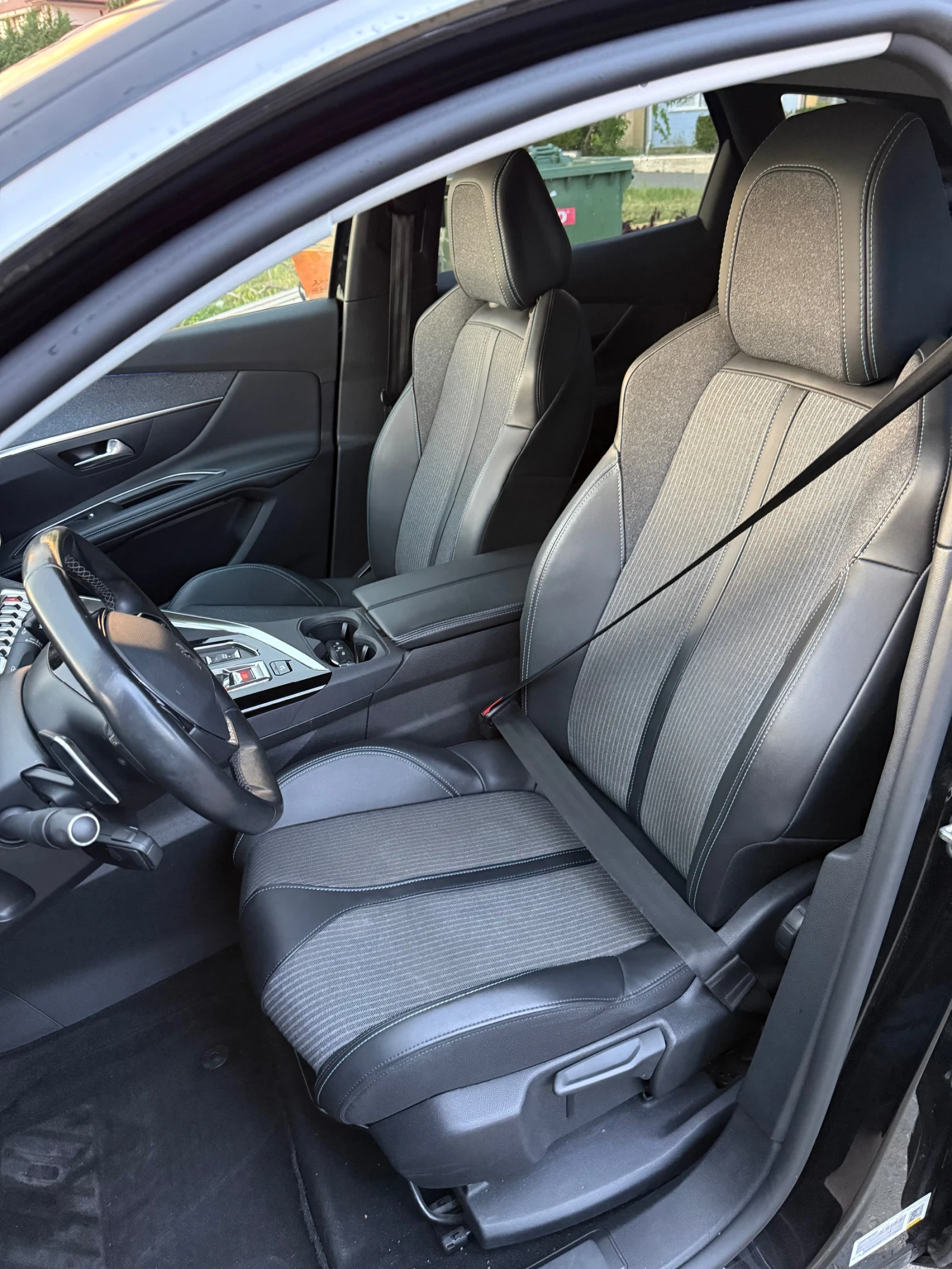 Peugeot 3008 Peugeot 3008 1.5 BlueHDi, снимка 8 - Автомобили и джипове - 54889399