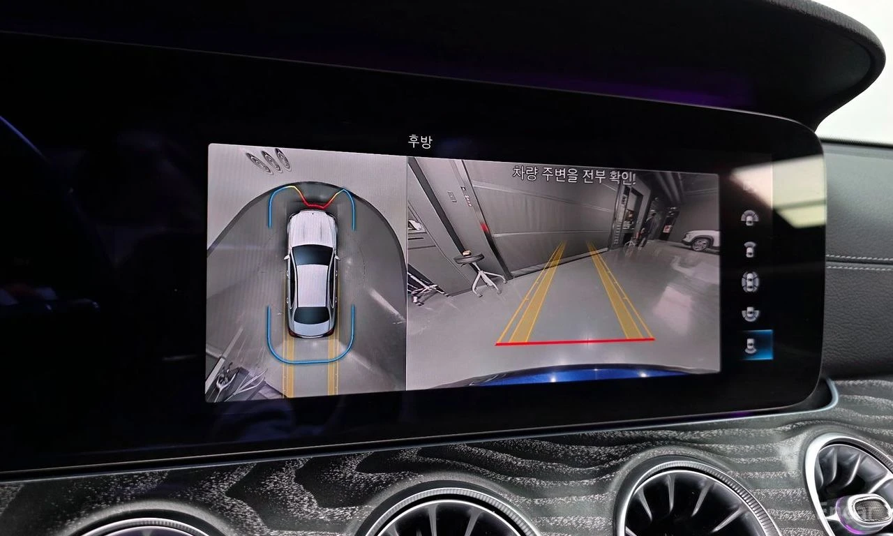Mercedes-Benz E 350 AMG* LINE* 4MATIC* ДИСТРОНИК* ХЕДЪП* 360КАМЕРА* , снимка 10 - Автомобили и джипове - 54916270