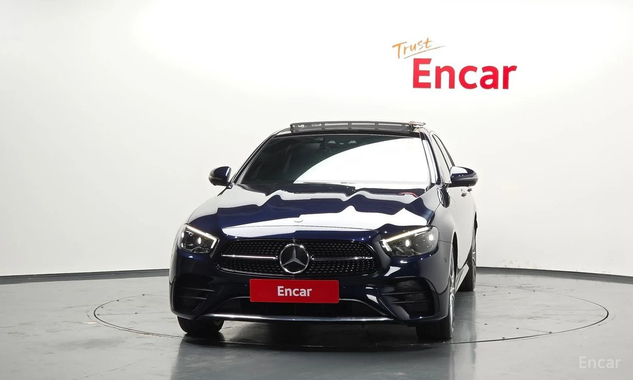 Mercedes-Benz E 350 AMG* LINE* 4MATIC* ДИСТРОНИК* ХЕДЪП* 360КАМЕРА* , снимка 3 - Автомобили и джипове - 54916270